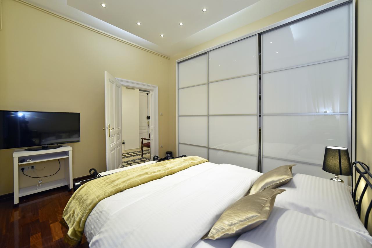 Luxury Residence Center Apartment ザグレブ エクステリア 写真