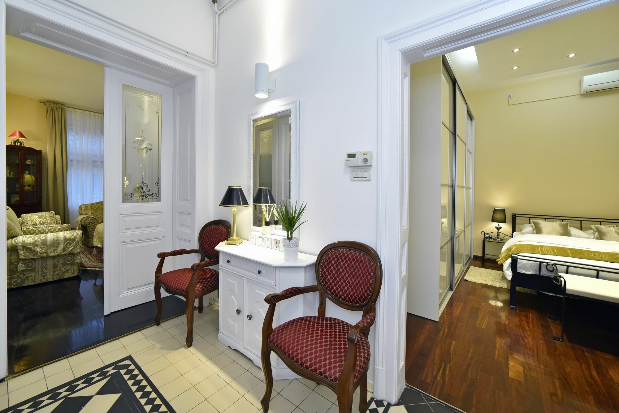 Luxury Residence Center Apartment ザグレブ エクステリア 写真